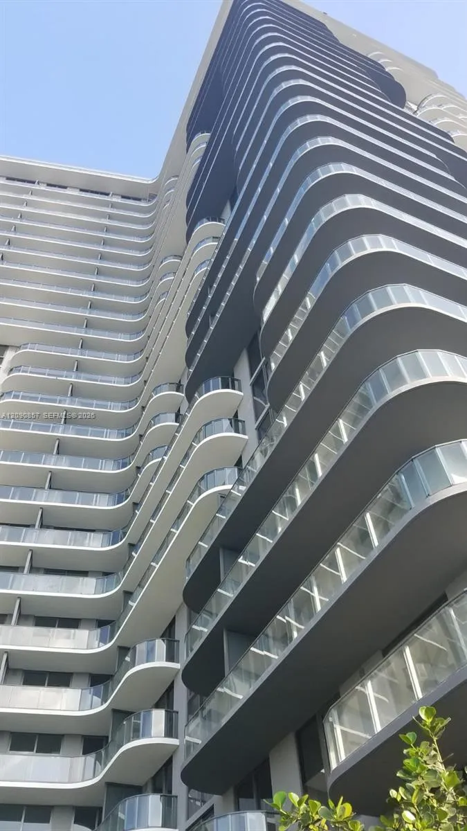 Listing  121 NE 34 Street 1515, Miami, FL 33137, Miami, FL 33137