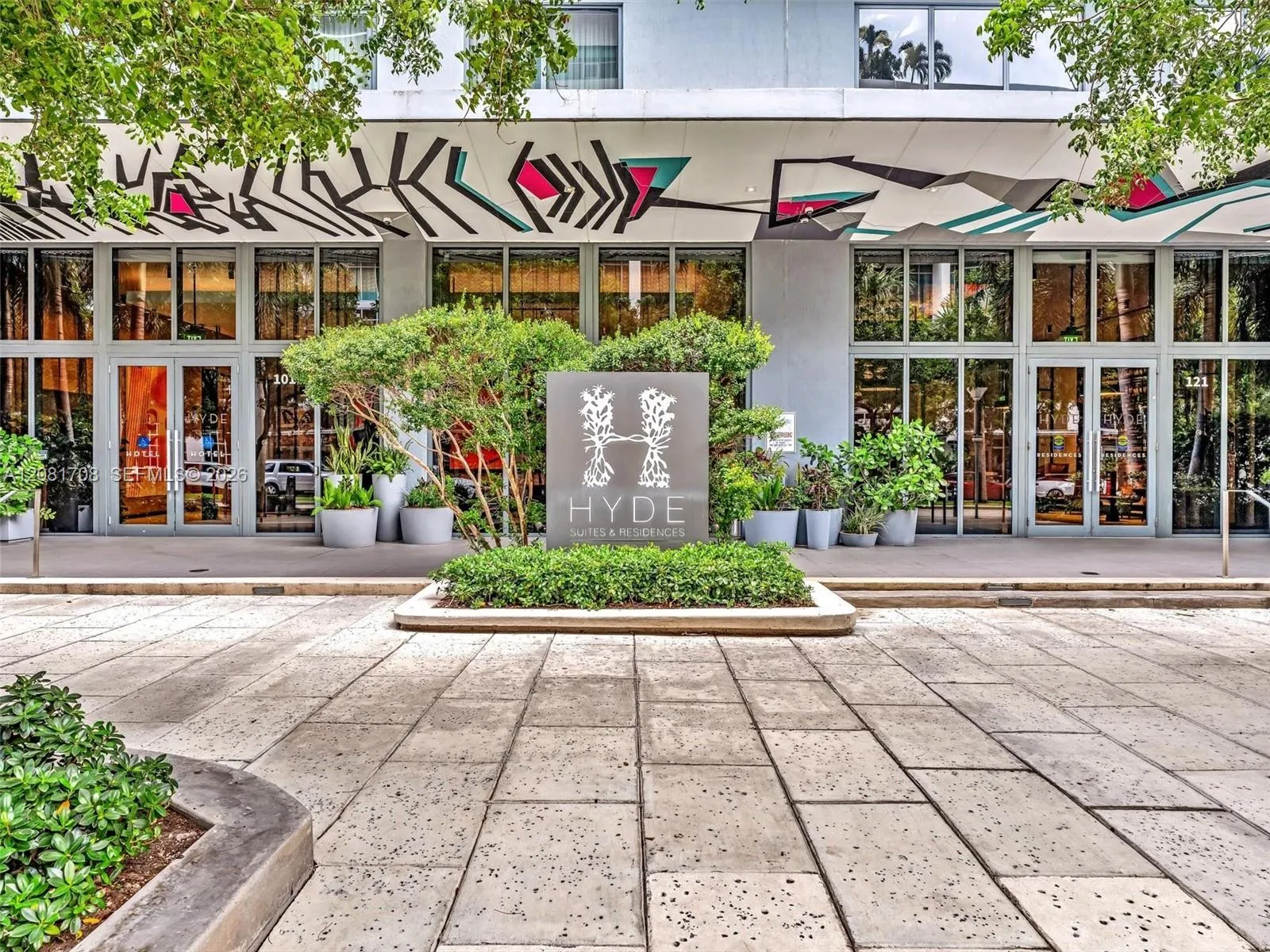 Listing  121 NE 34th Street 1602, Miami, FL 33137, Miami, FL 33137