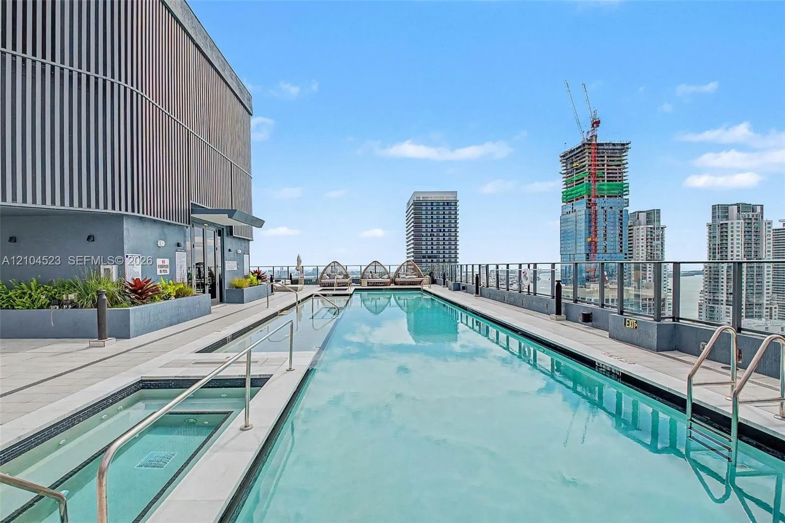 Listing  121 NE 5th Street 1701, Miami, FL 33132, Miami, FL 33132