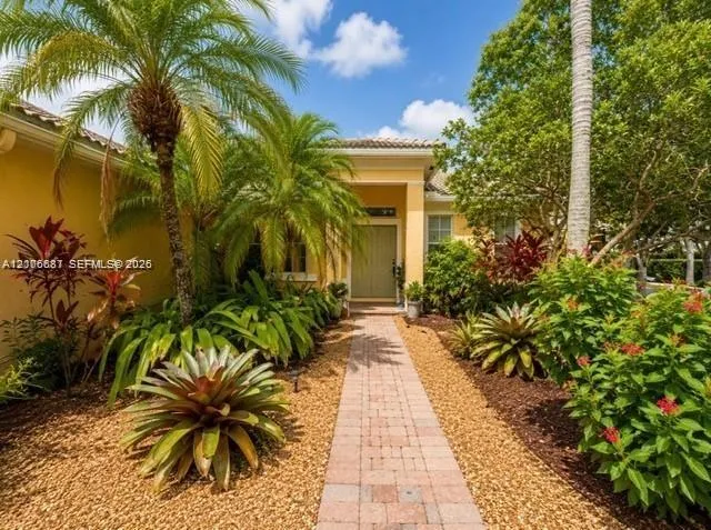 View details of listing 1213 Skylark Drive 1213, Weston, FL 33327 Weston with MLS#