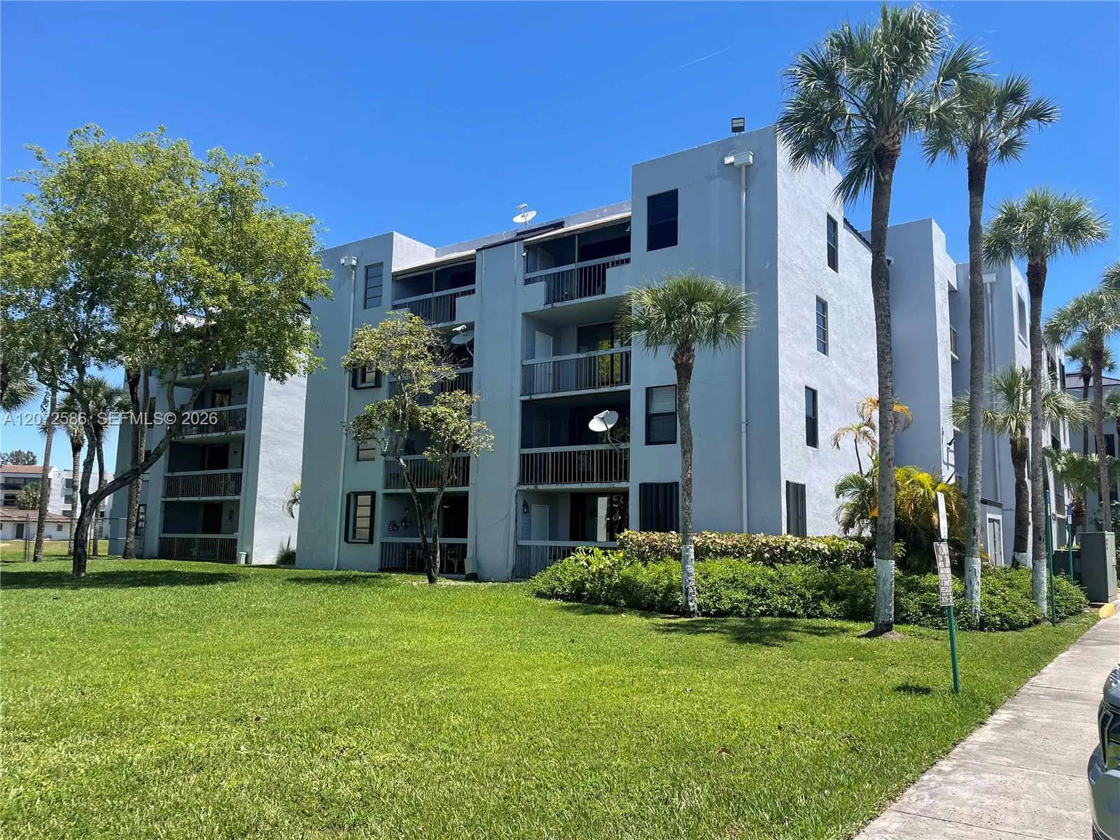 Listing  12209 SW 14th Lane 1311, Miami, FL 33184, Miami, FL 33184