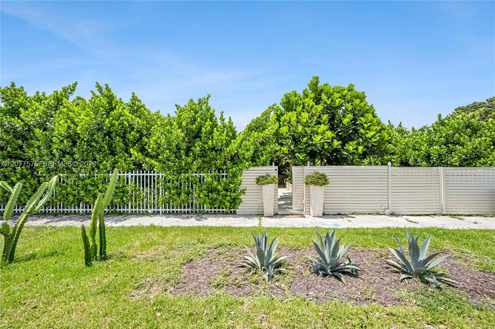 Listing  12230 NW 22nd Court, Miami, FL 33167, Miami, FL 33167