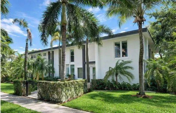 View details of listing 1226 San Miguel Avenue 1226, Coral Gables, FL 33134 Coral Gables with MLS#