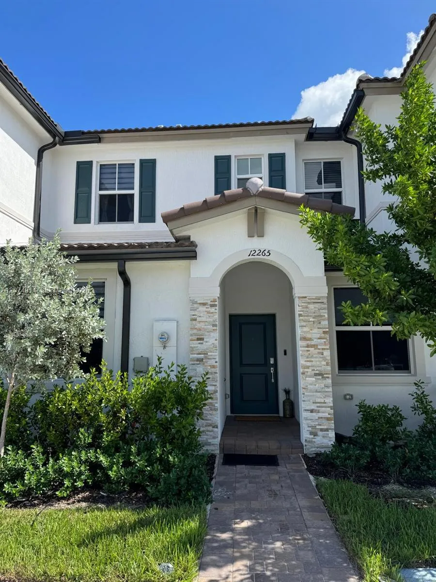 Listing  12265 NW 24th Place 12265, Miami, FL 33167, Miami, FL 33167