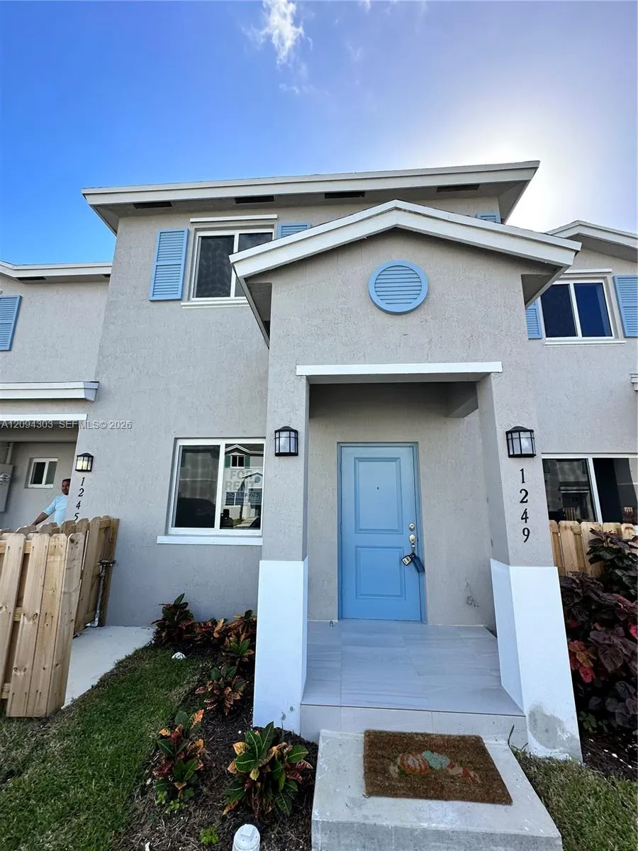 View details of listing 1245 NW 3rd Lane, Florida City, FL 33034 Florida City with MLS#