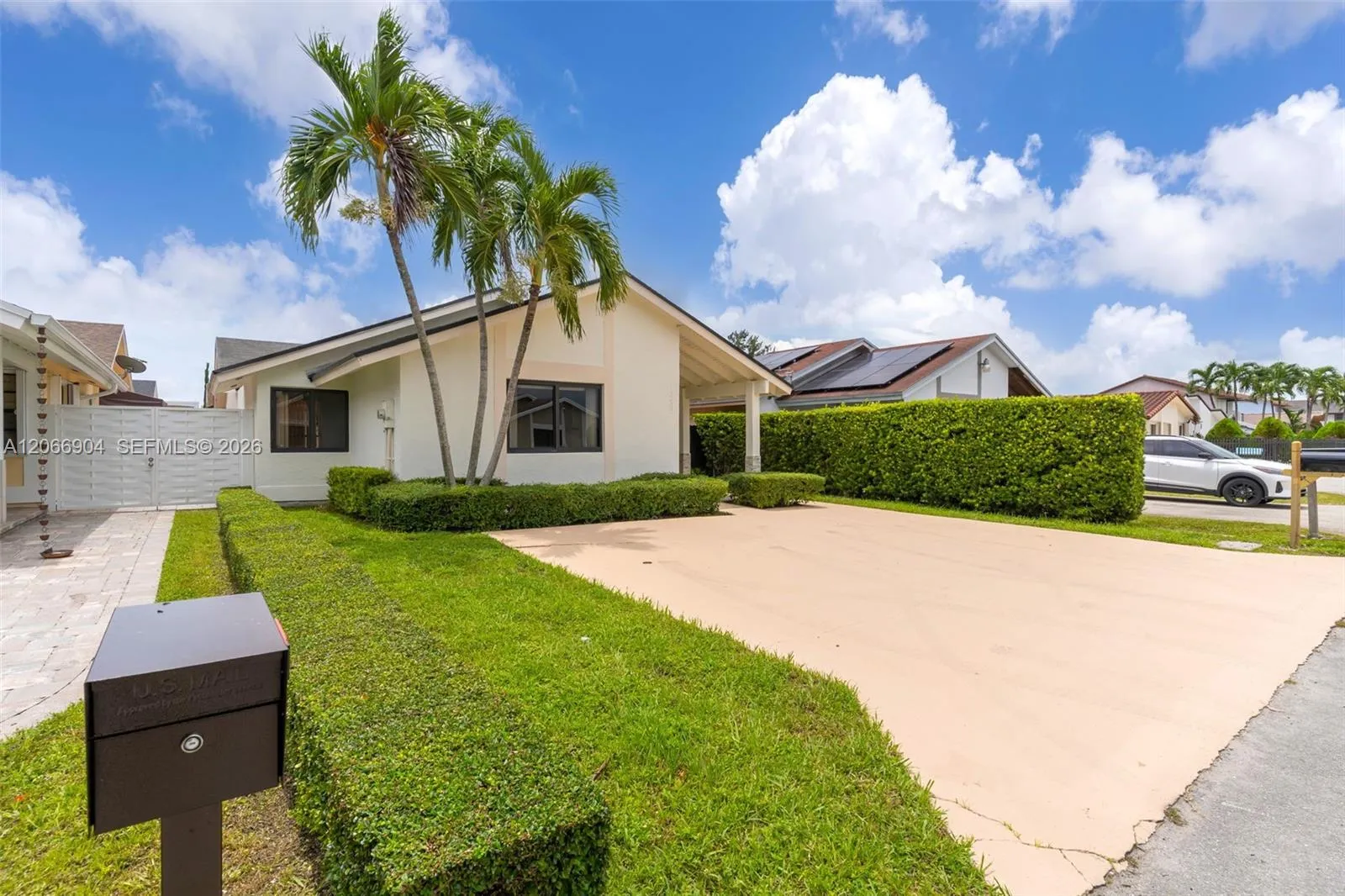 Listing  12480 SW 9th Street, Miami, FL 33184, Miami, FL 33184