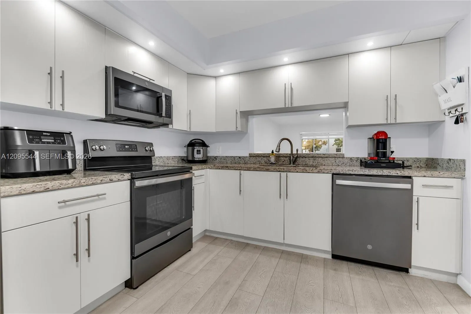 View details of listing 12500 SW 5th Court 210M, Pembroke Pines, FL 33027 Pembroke Pines with MLS#