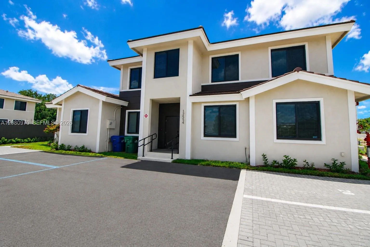 Listing  12554 SW 194th Street B, Miami, FL 33177, Miami, FL 33177
