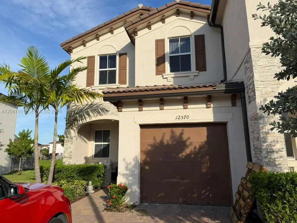 Listing  12570 NW 22nd Place, Miami, FL 33167, Miami, FL 33167