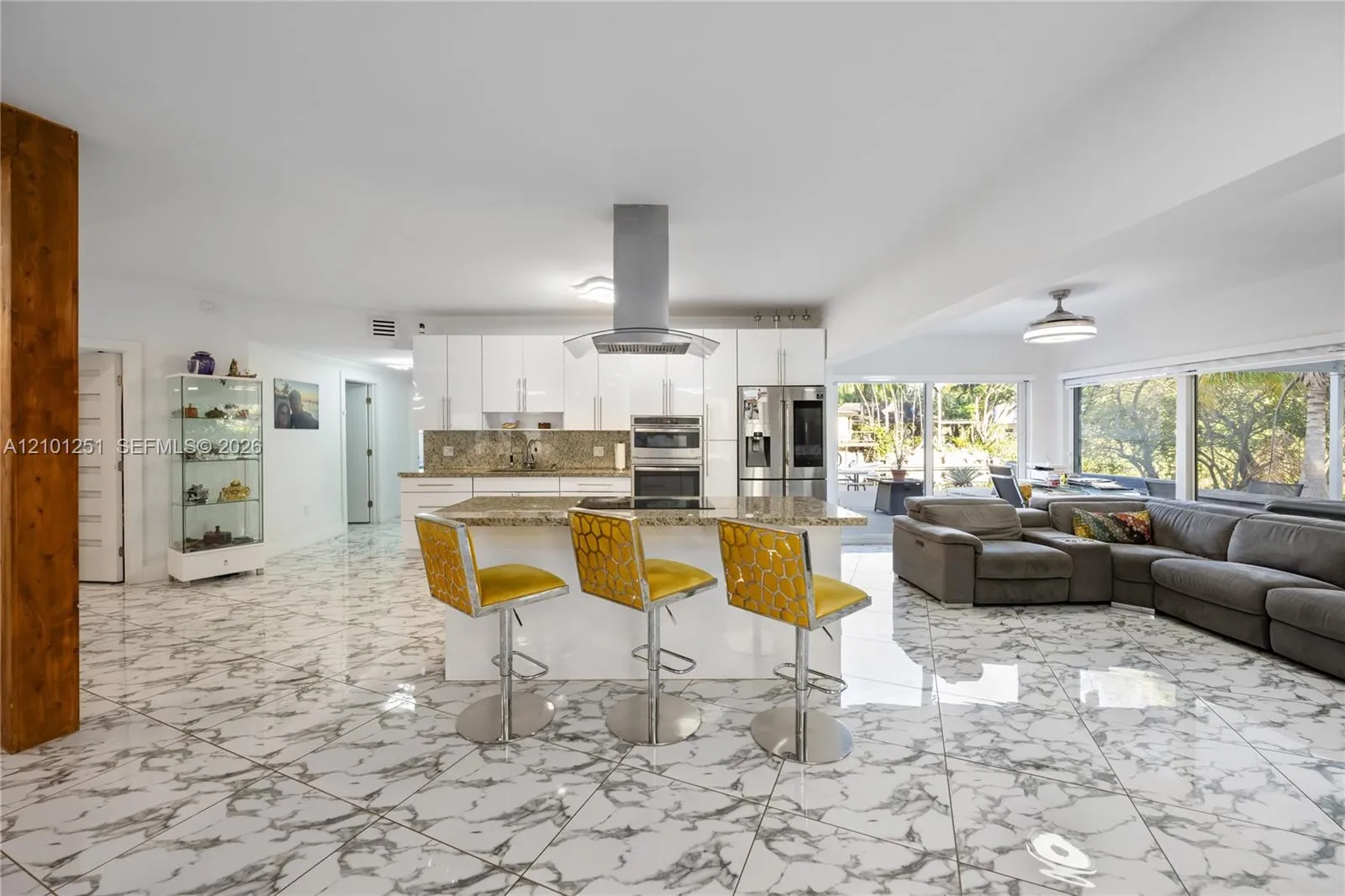 Listing  12599 NE 2nd Avenue, North Miami, FL 33161, North Miami, FL 33161