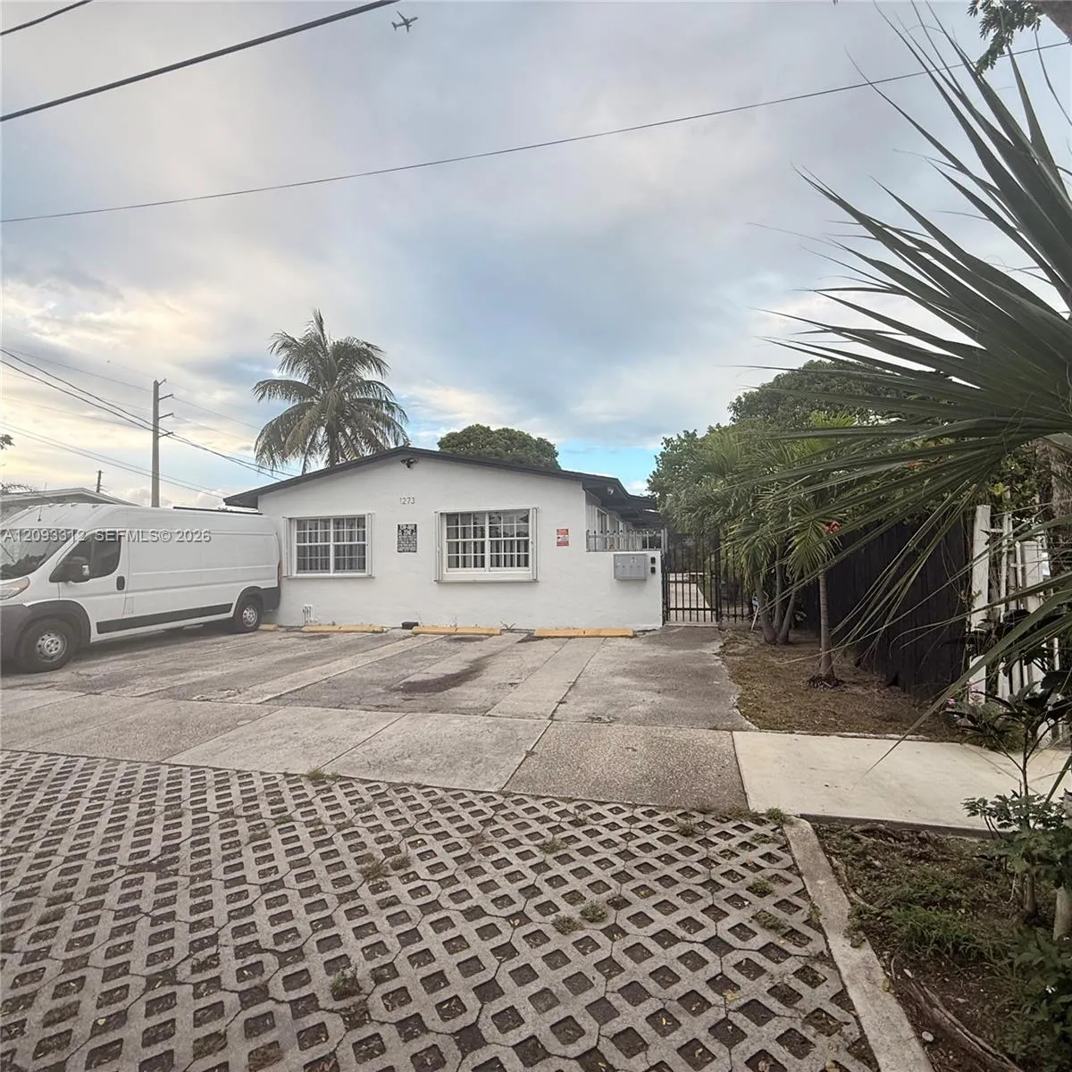 Listing  1273 NW 24th Street 3, Miami, FL 33142, Miami, FL 33142