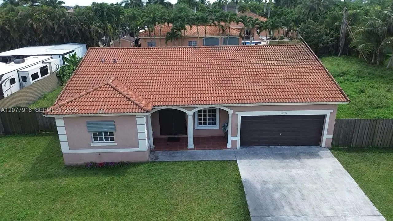 Listing  12998 SW 219th Terrace, Miami, FL 33170, Miami, FL 33170