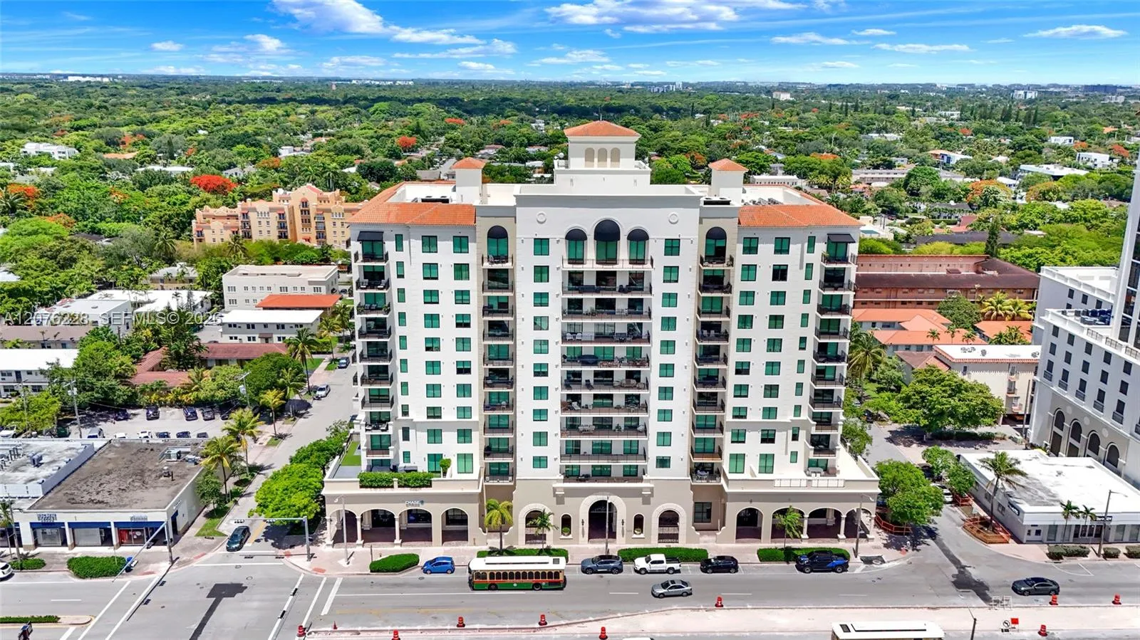 Listing  1300 Ponce De Leon Boulevard 405, Coral Gables, FL 33134, Coral Gables, FL 33134