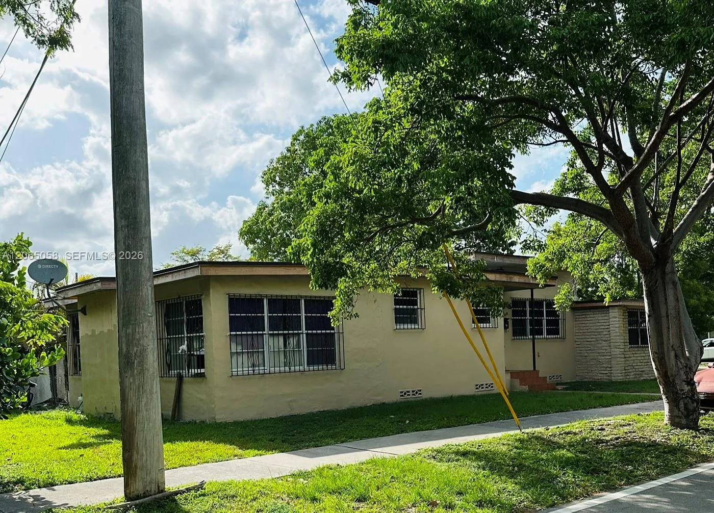 View details of listing 1300 SW 58th Avenue, West Miami, FL 33144 West Miami with MLS#