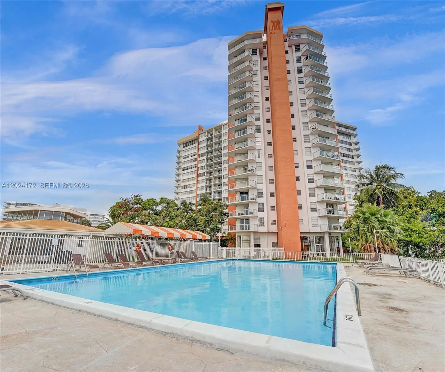 Listing  1301 NE Miami Gardens Drive 813W, Miami, FL 33179, Miami, FL 33179