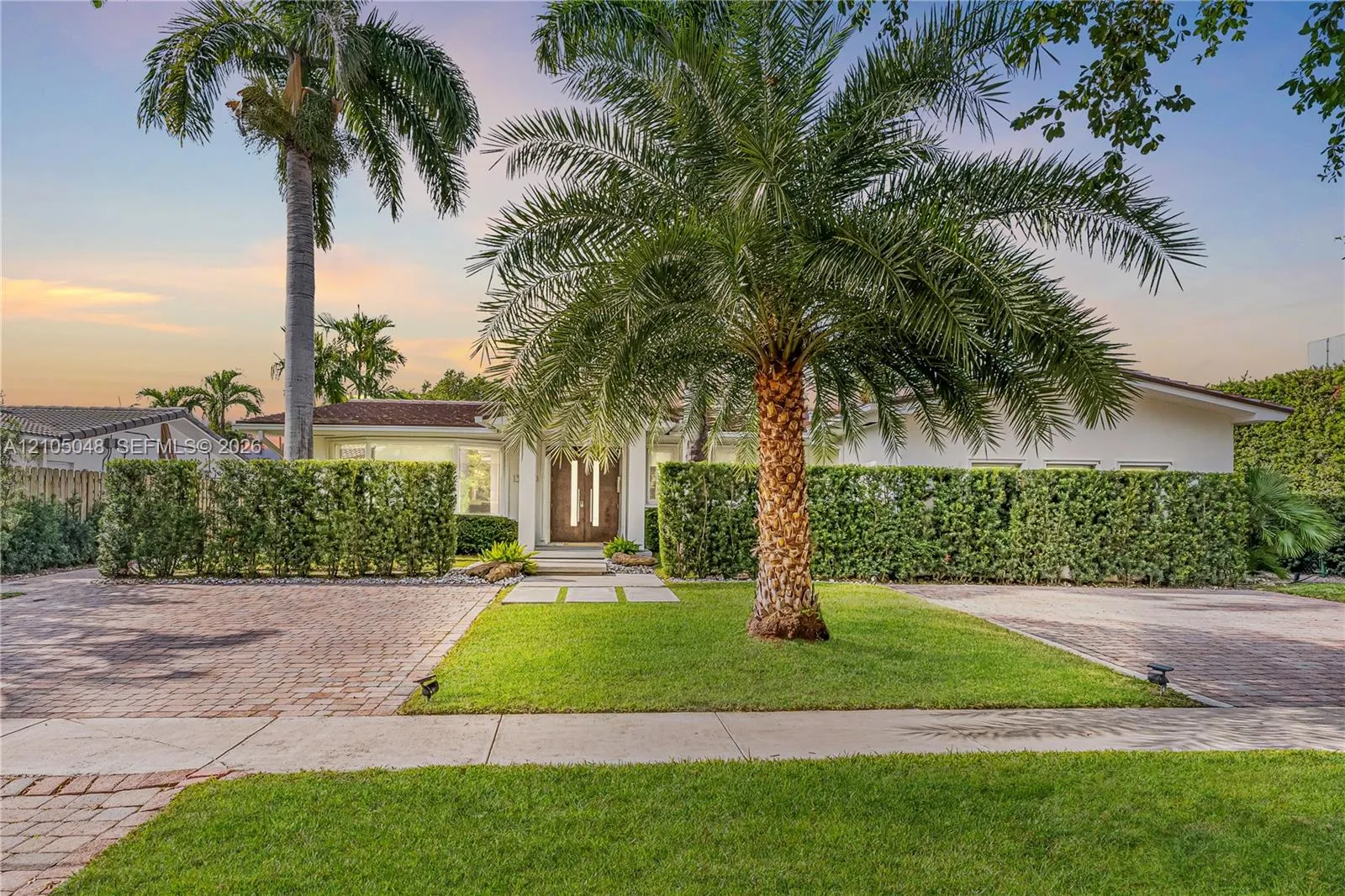 View details of listing 13100 Keystone Terrace, North Miami, FL 33181 North Miami with MLS#