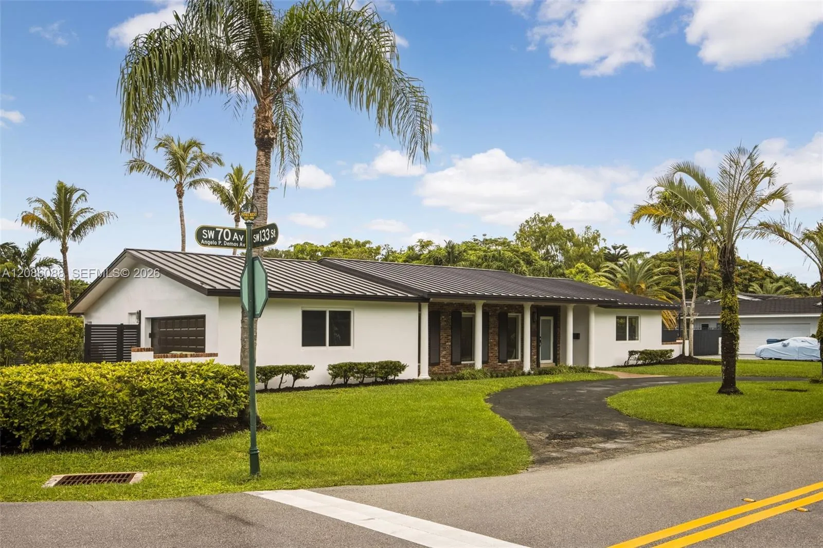 View details of listing 13240 SW 70th Avenue, Pinecrest, FL 33156 Pinecrest with MLS# 