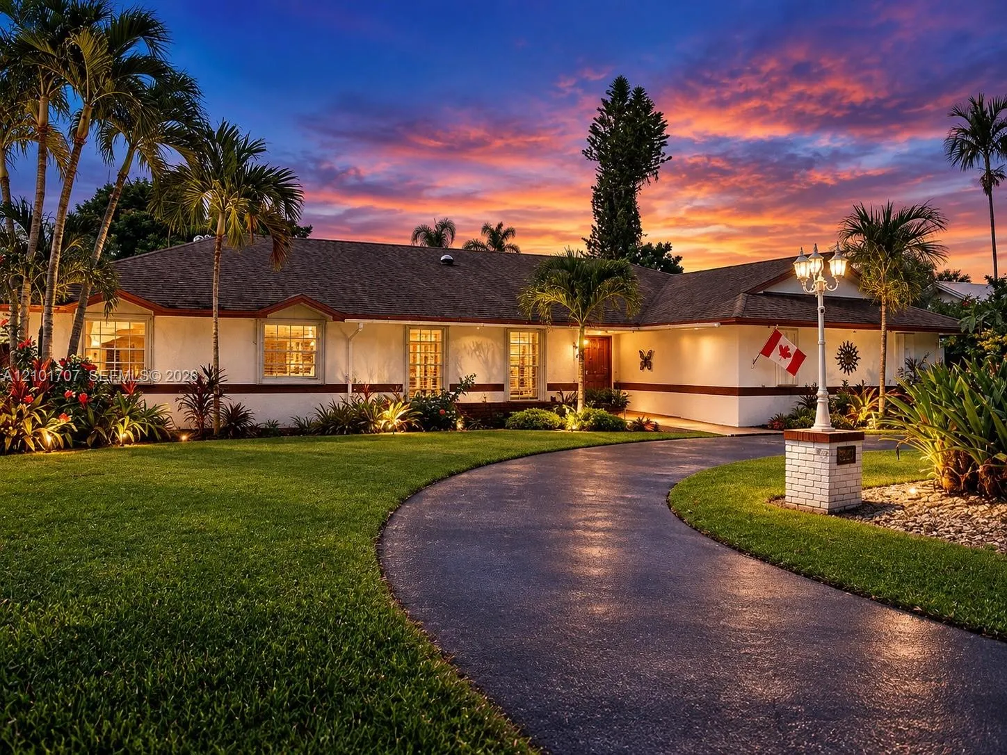 Listing  13250 N Calusa Club Drive, Miami, FL 33186, Miami, FL 33186