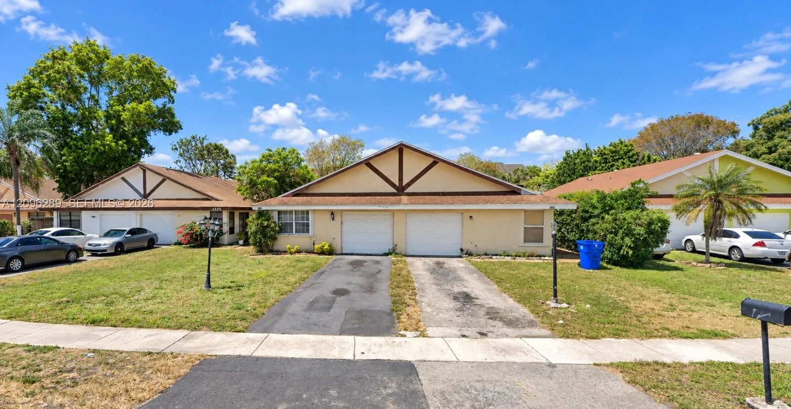 View details of listing 1326 SW 75th Avenue, North Lauderdale, FL 33068 North Lauderdale with MLS#