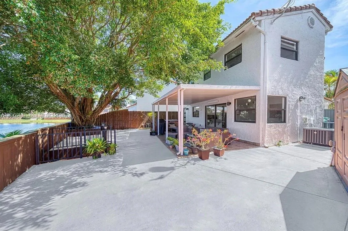View details of listing 13267 SW 9th Lane, Miami, FL 33184 Miami with MLS#