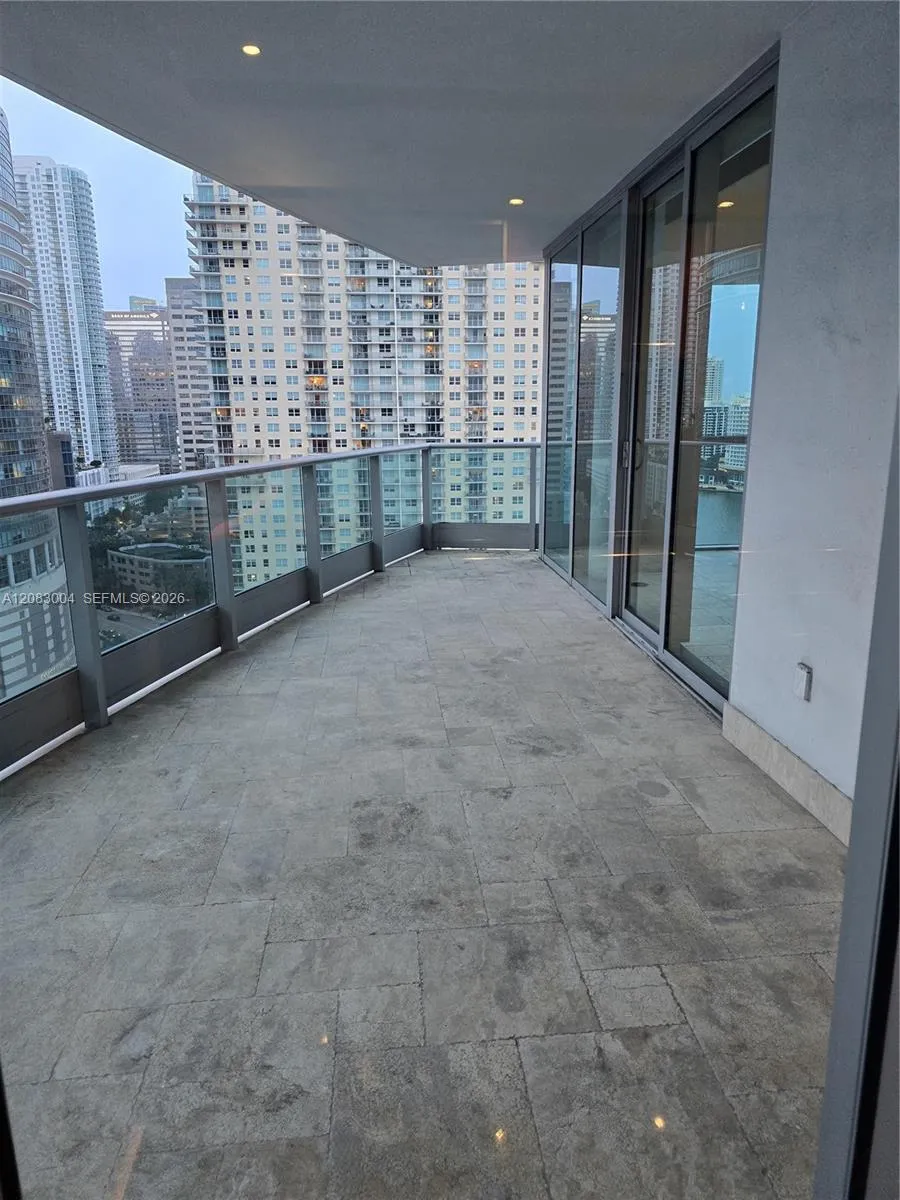 Listing  1331 Brickell Bay Drive 2102, Miami, FL 33131, Miami, FL 33131