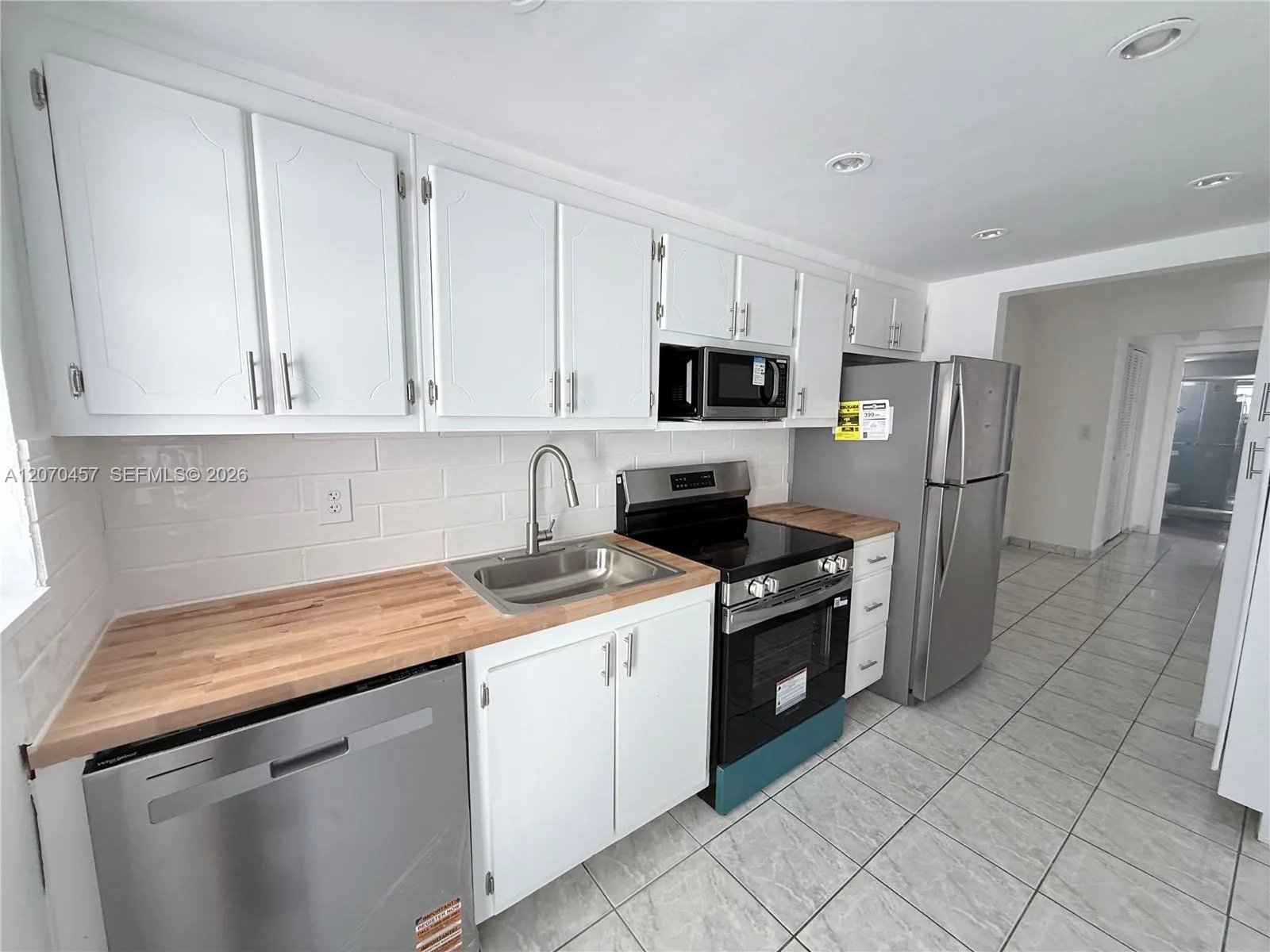 View details of listing 1340 Lincoln Road 707, Miami Beach, FL 33139 Miami Beach with MLS# 