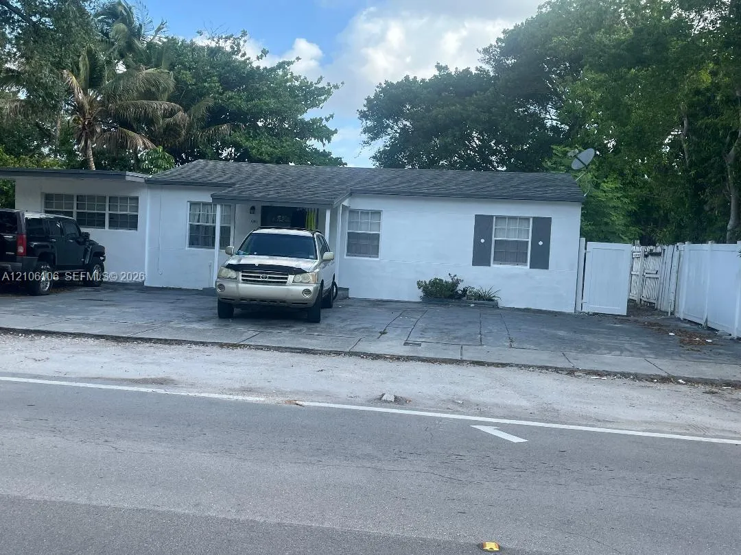 Listing  1341 NE 149 Street, North Miami, FL 33161, North Miami, FL 33161