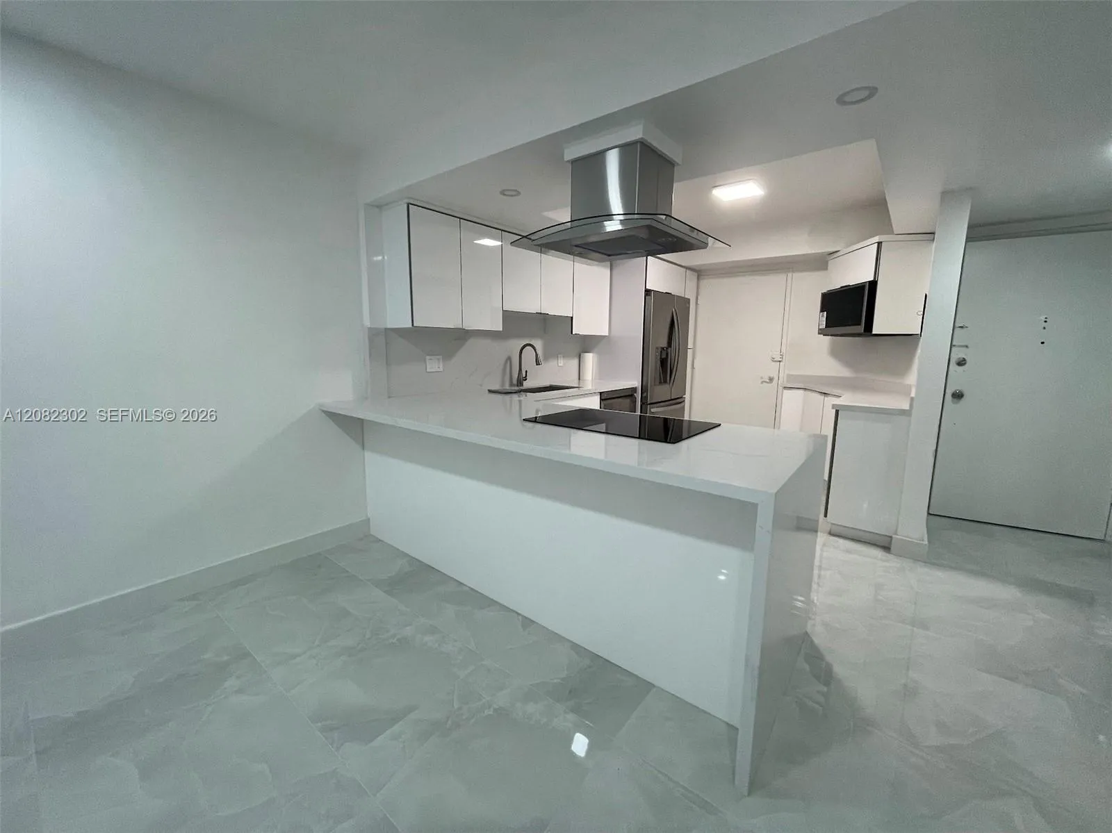 View details of listing 1351 NE Miami Gardens Drive 1202E, Miami, FL 33179 Miami with MLS#