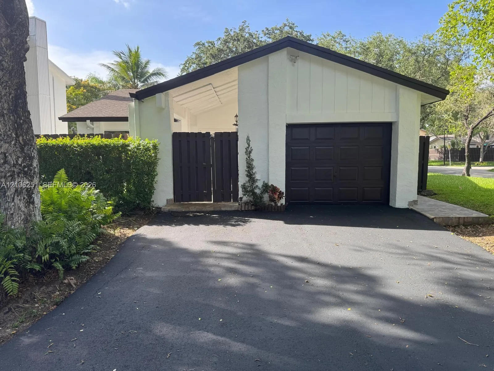 Listing  13607 SW 117th Lane, Miami, FL 33186, Miami, FL 33186