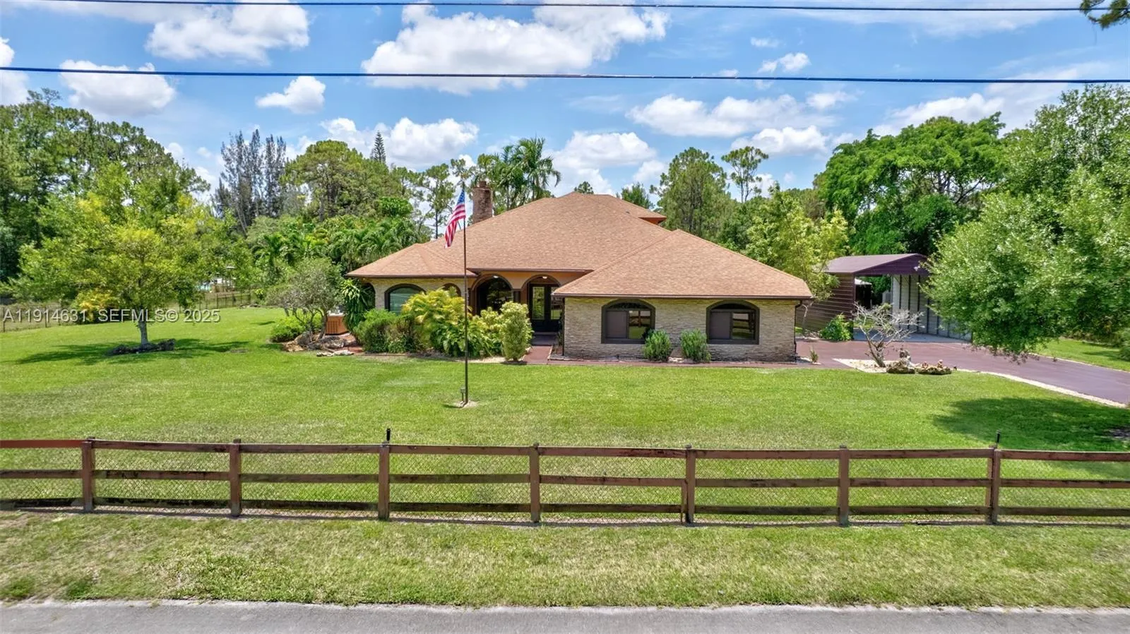Listing  13664 N 60th Street N, Palm Beach, FL 33411, Palm Beach, FL 33411