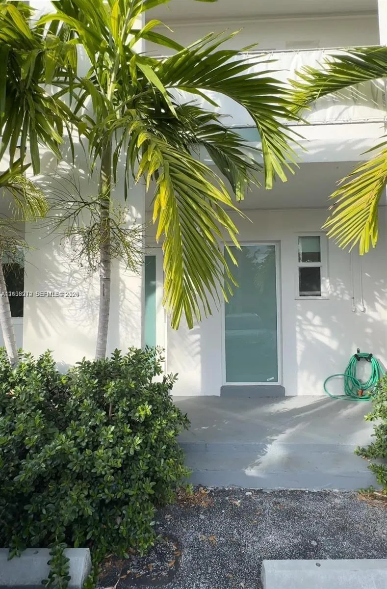 Listing  1385 NE 105th Street 2, Miami Shores, FL 33138, Miami Shores, FL 33138