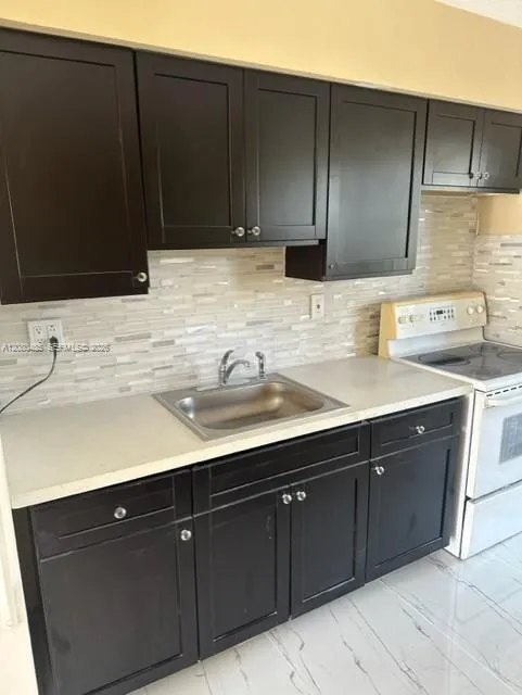 View details of listing 13990 NE 20th Court 3, North Miami Beach, FL 33181 North Miami Beach with MLS# 