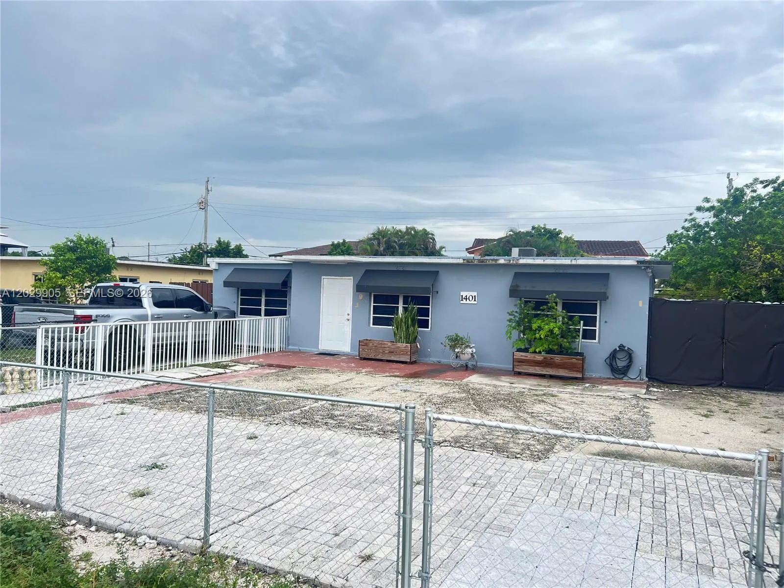 Listing  1401 E 8th Avenue n/a, Hialeah, FL 33010, Hialeah, FL 33010