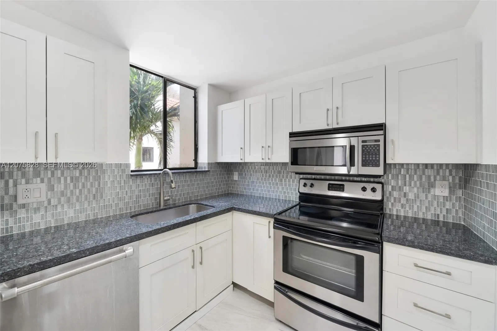 Listing  1401 NE 9th Street 26, Fort Lauderdale, FL 33304, Fort Lauderdale, FL 33304