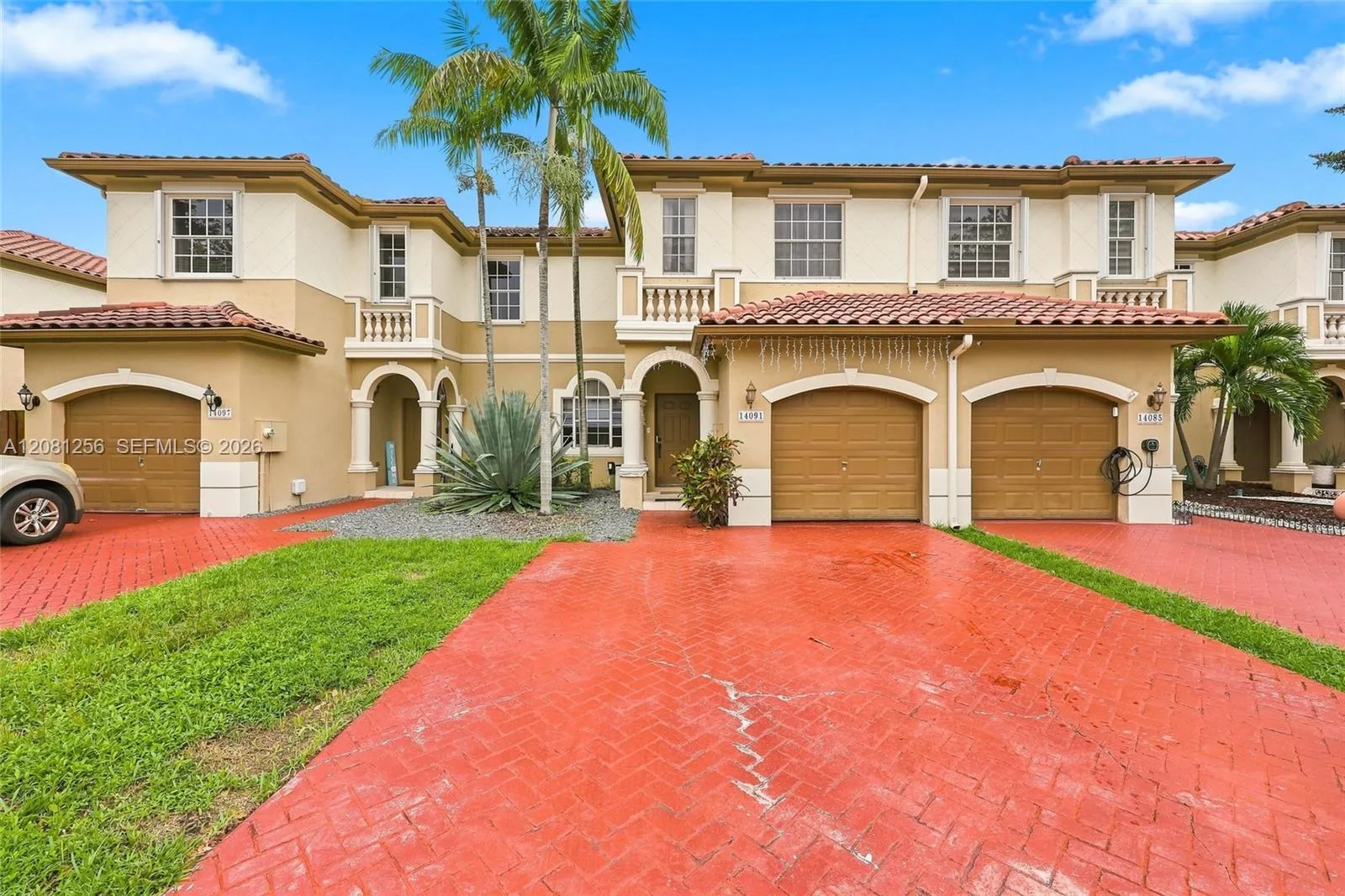 View details of listing 14091 SW 51st Lane, Miramar, FL 33027 Miramar with MLS#