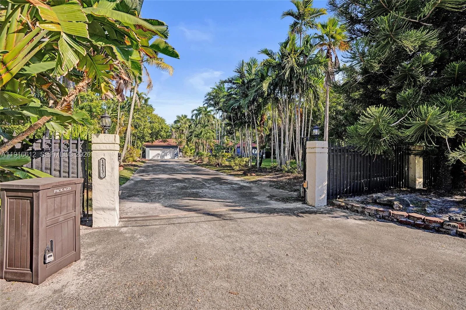 Listing  14135 N Miami Avenue, Miami, FL 33168, Miami, FL 33168