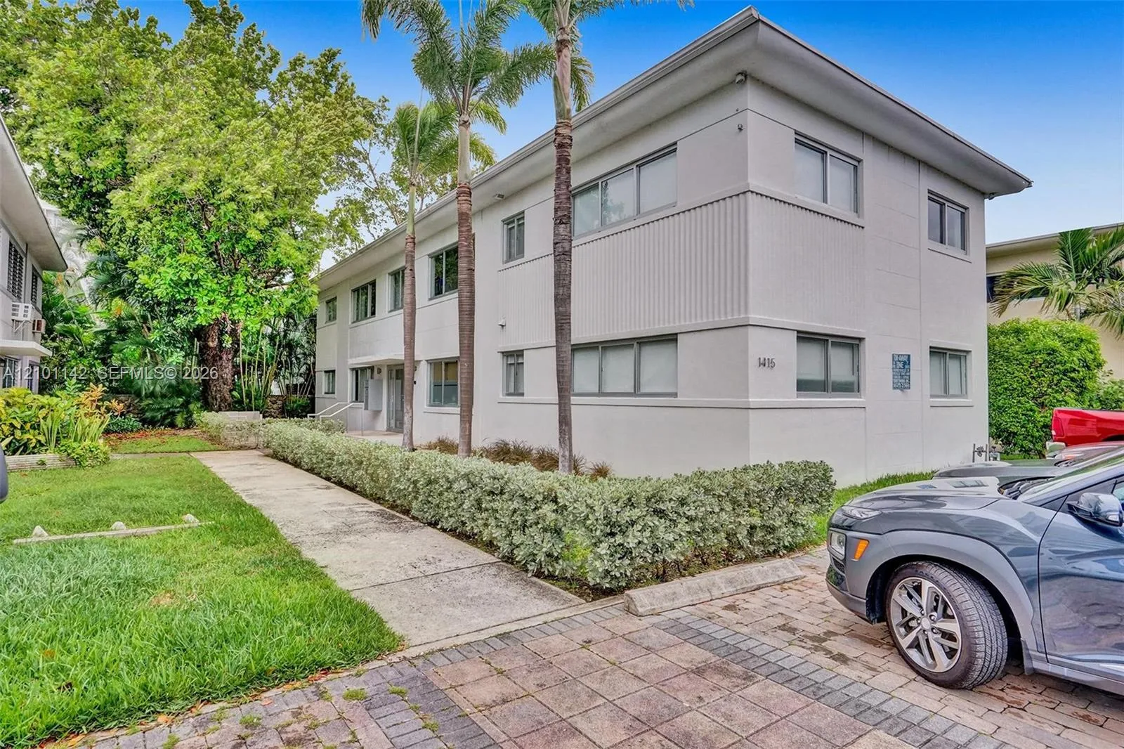 View details of listing 1415 16th Street 4, Miami Beach, FL 33139 Miami Beach with MLS# 