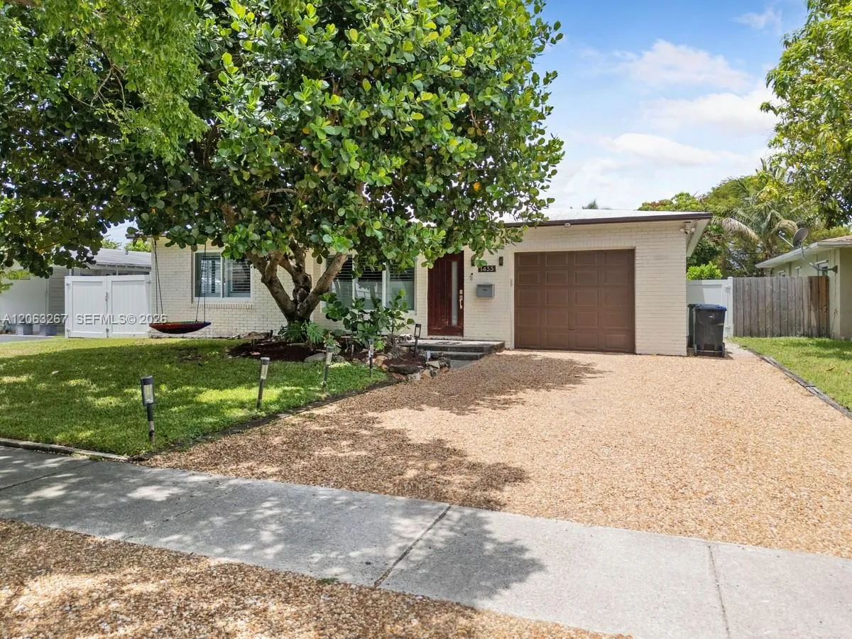 Listing  1433 NE 17th Way, Fort Lauderdale, FL 33304, Fort Lauderdale, FL 33304