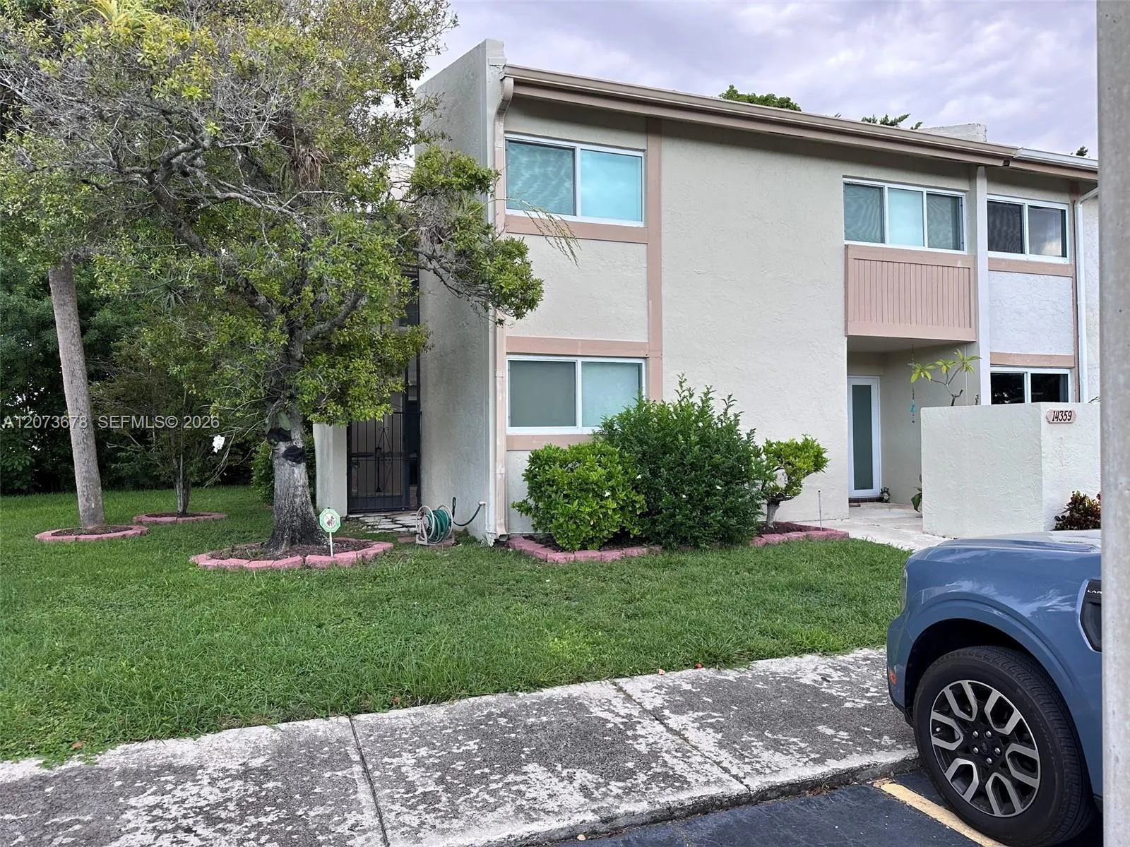 Listing  14359 Kendale Lakes Circle, Miami, FL 33183, Miami, FL 33183