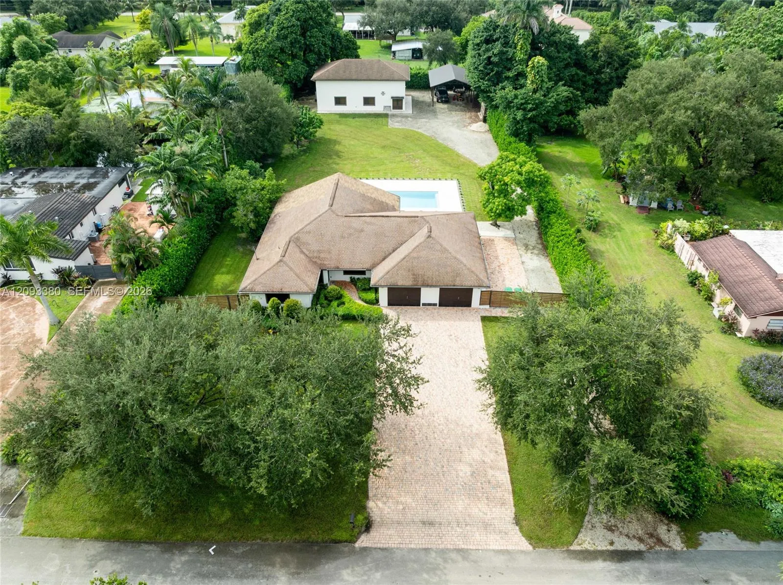 View details of listing 14390 SW 24th Street, Davie, FL 33325 Davie with MLS# 