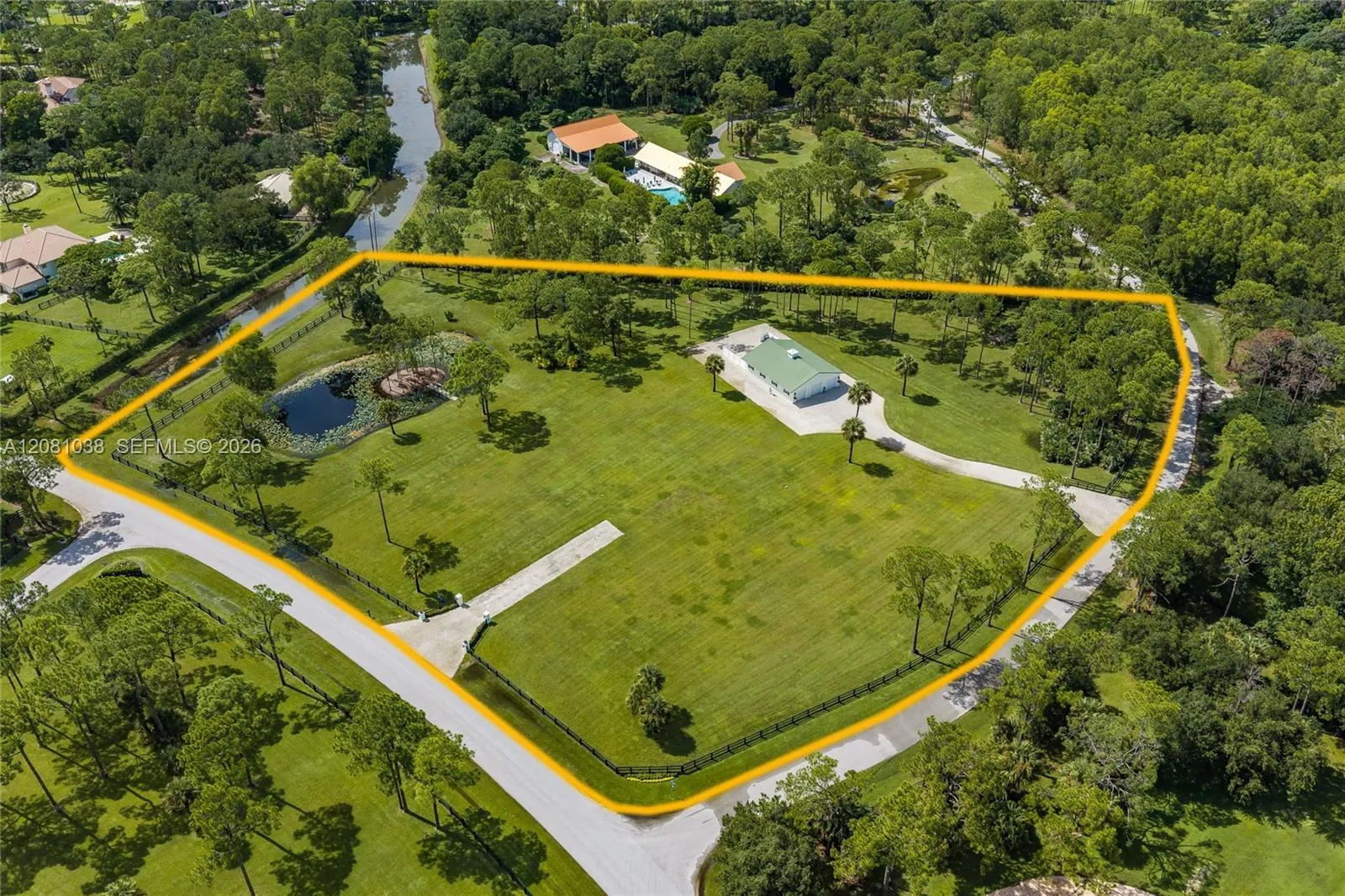 View details of listing 14474 Caloosa Boulevard, Palm Beach Gardens, FL 33418 Palm Beach Gardens with MLS#
