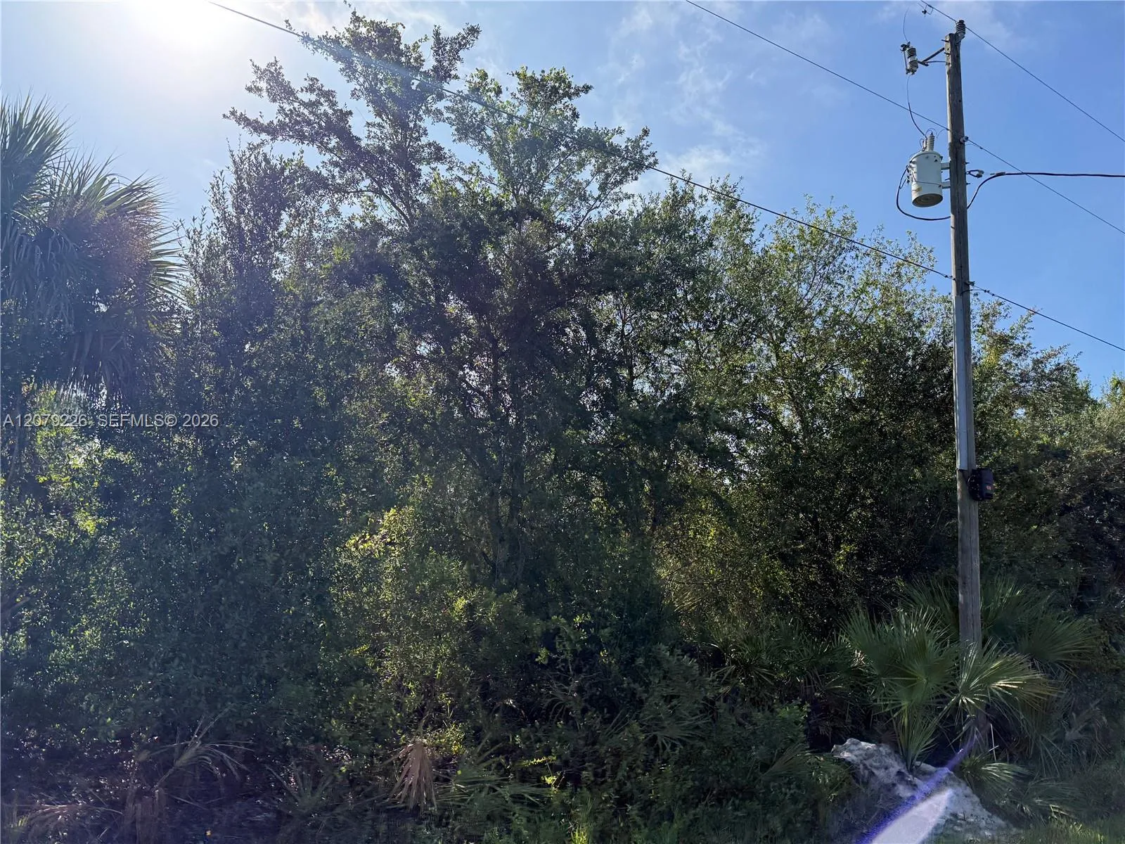 View details of listing 145 S Utopia Street, Clewiston, FL 33440 Clewiston with MLS#