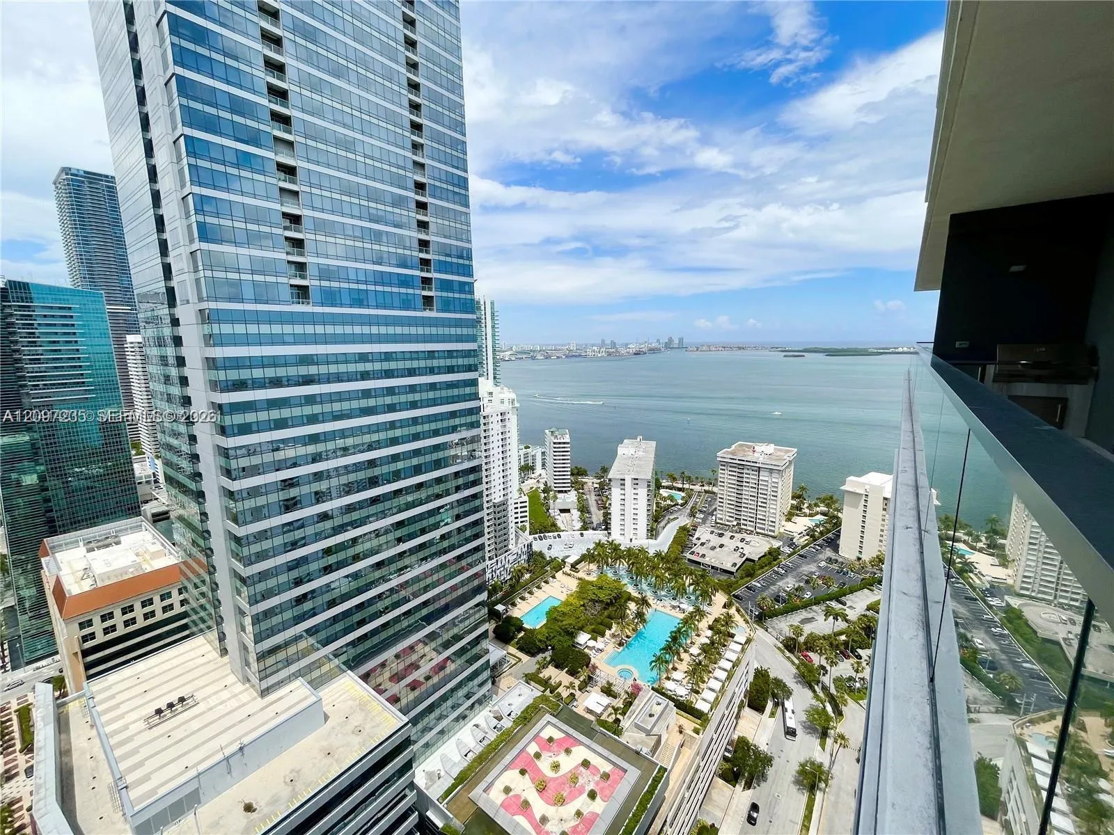 View details of listing 1451 Brickell Avenue 4204, Miami, FL 33131 Miami with MLS# 