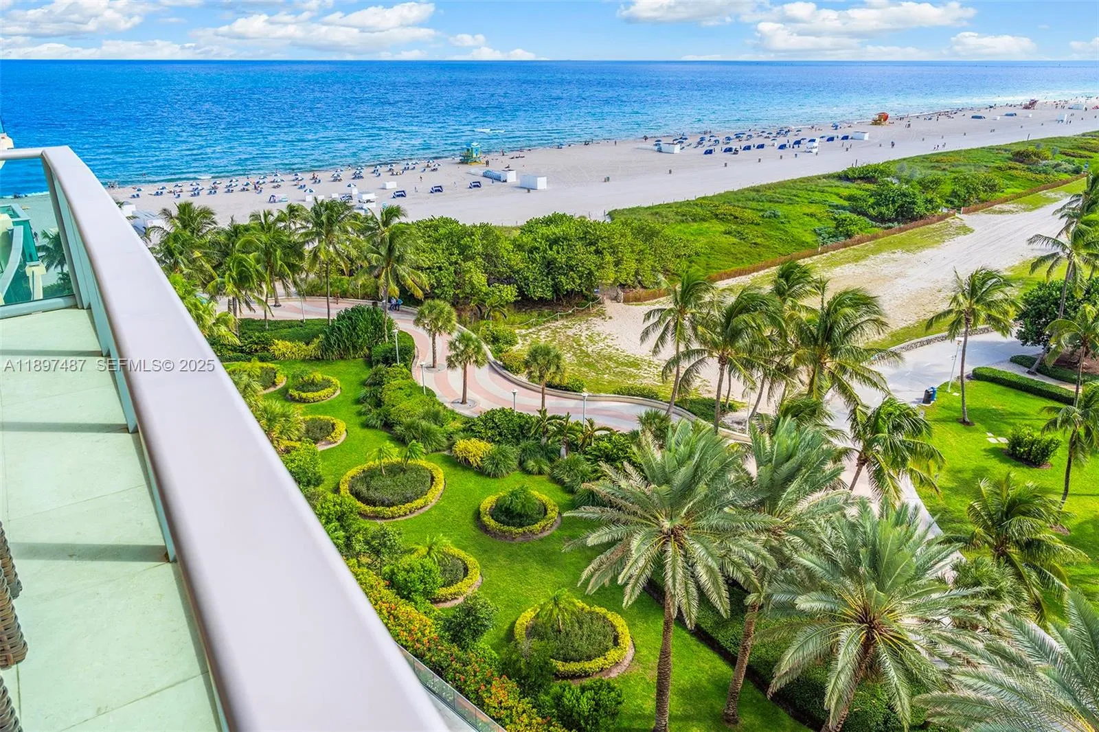 View details of listing 1455 Ocean Drive 1003, Miami Beach, FL 33139 Miami Beach with MLS# 