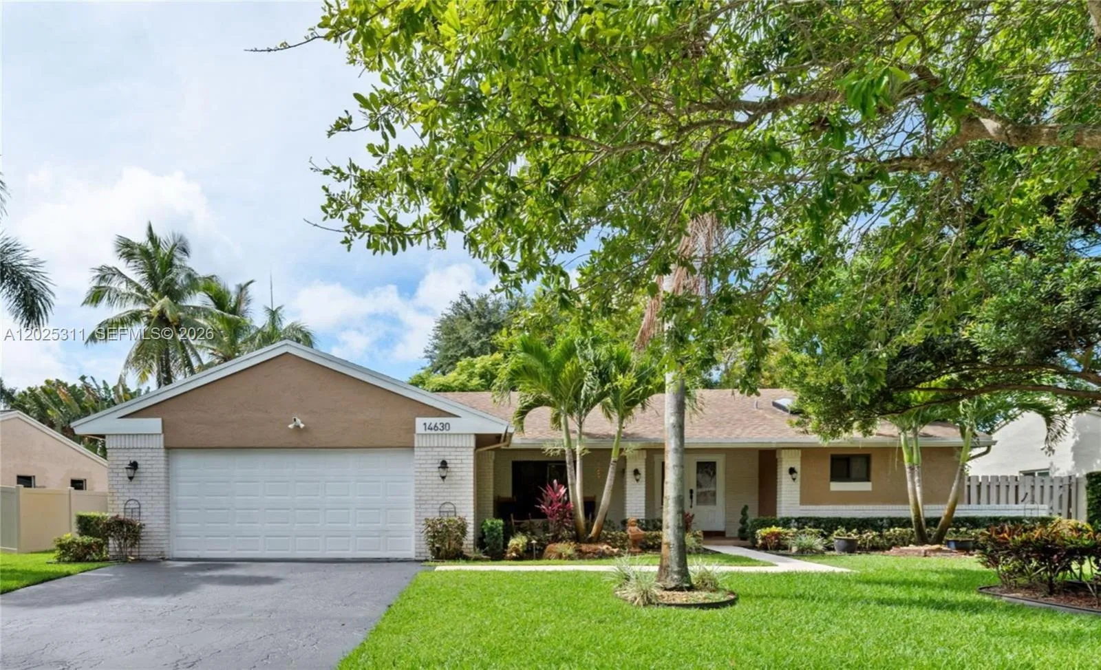 Listing  14630 Madison Place, Davie, FL 33325, Davie, FL 33325