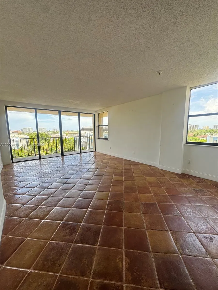 Listing  1470 NE 123rd Street A701, North Miami, FL 33161, North Miami, FL 33161