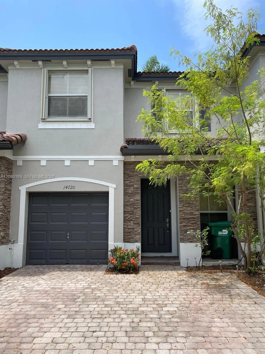 Listing  14720 SW 25th Lane 14720, Miami, FL 33185, Miami, FL 33185