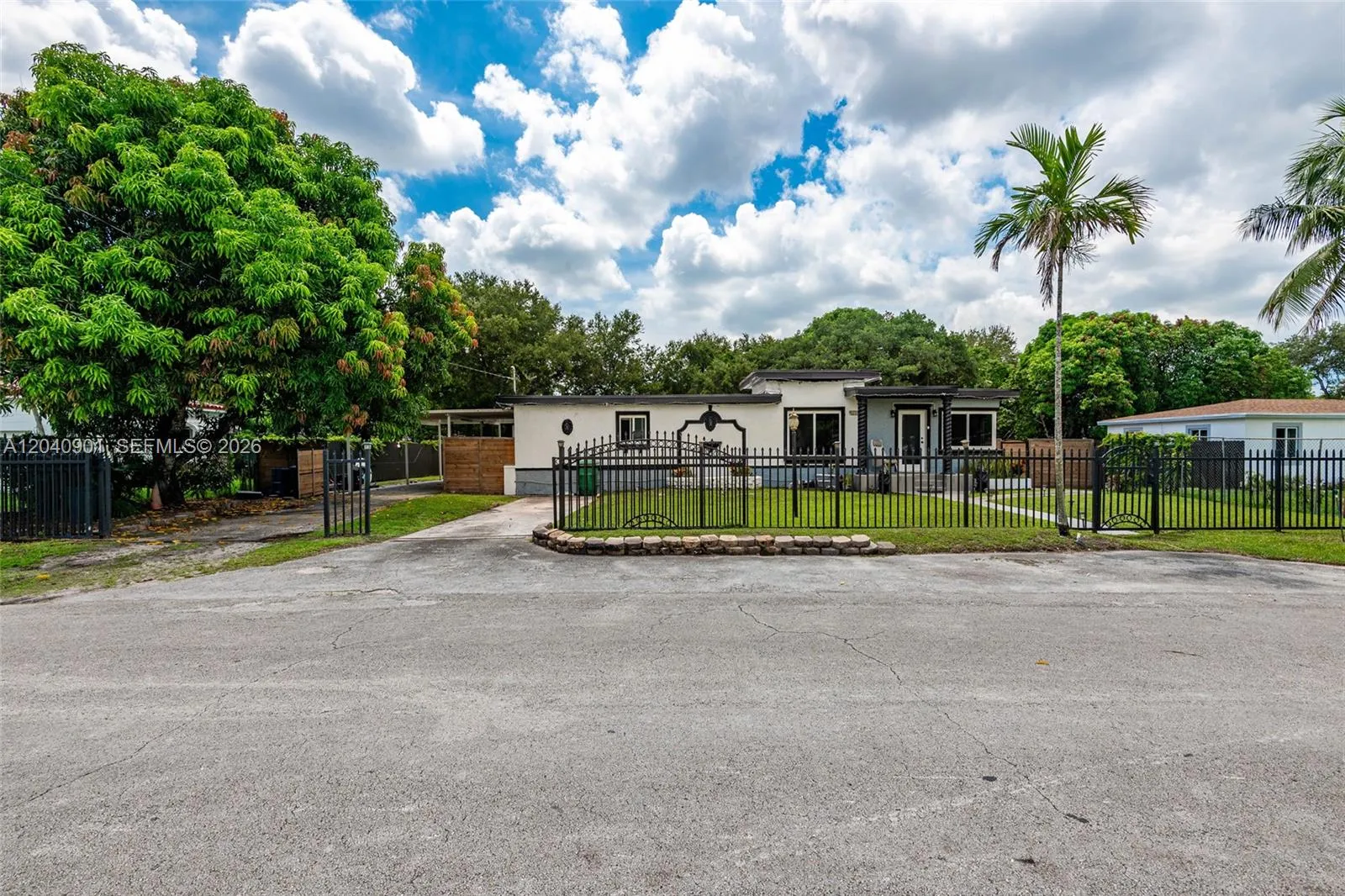 Listing  14855 NW 16 Drive, Miami, FL 33167, Miami, FL 33167