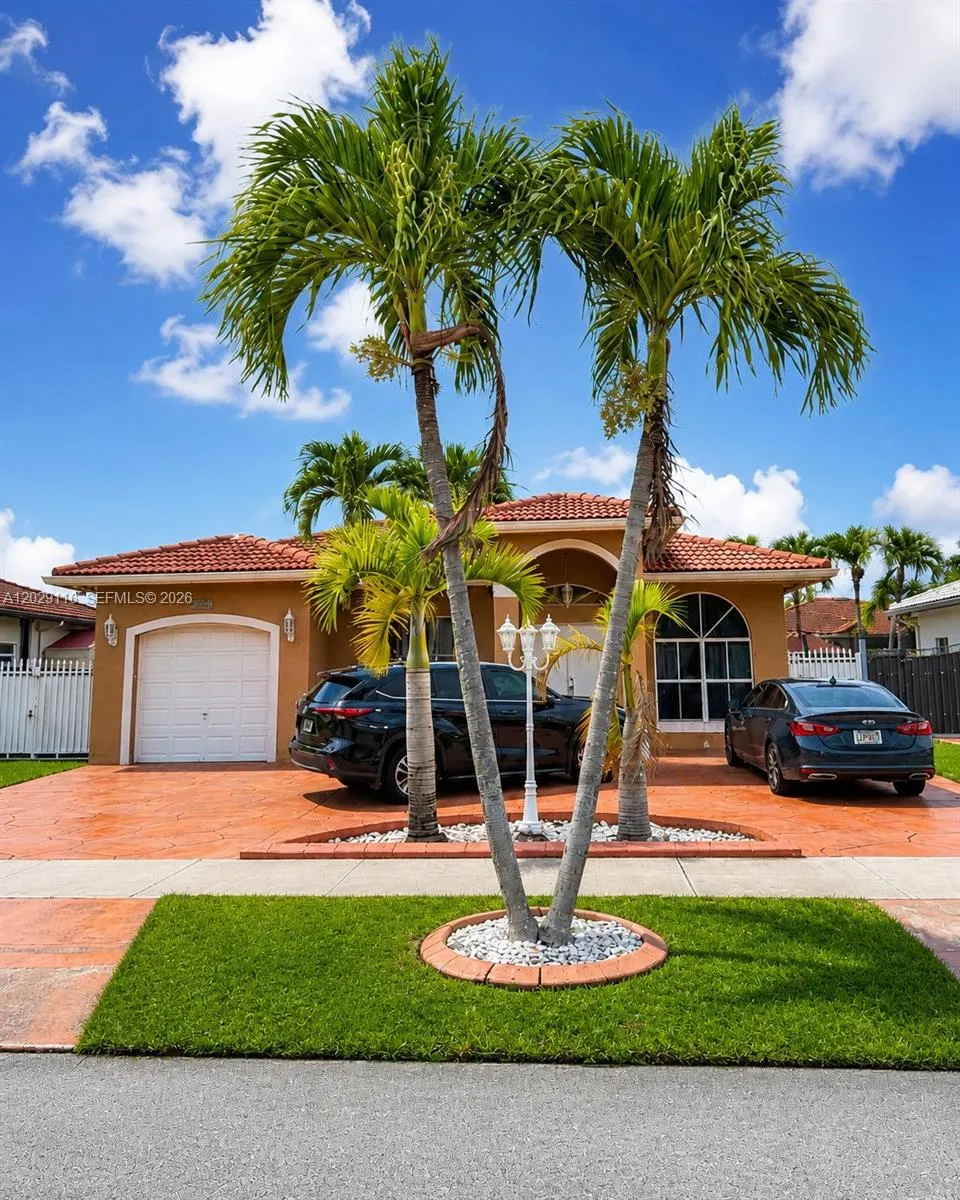 Listing  14863 SW 35th Lane, Miami, FL 33185, Miami, FL 33185