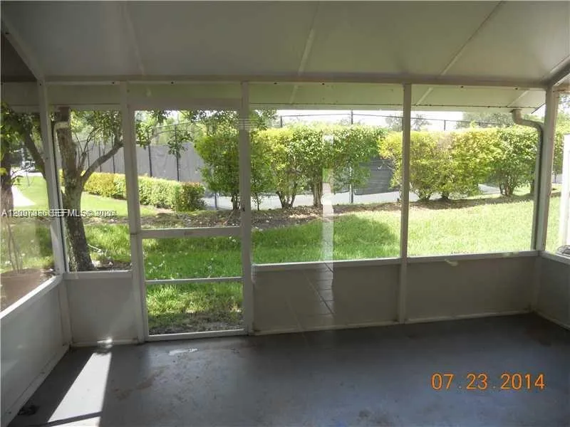 View details of listing 1487 SW 48th Terrace, Deerfield Beach, FL 33442 Deerfield Beach with MLS# 